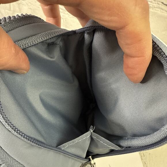 Nike‎ Sportswear Essentials Mini Crossbody Bag Grey DJ9794 493 1L NWT - Picture 6 of 7